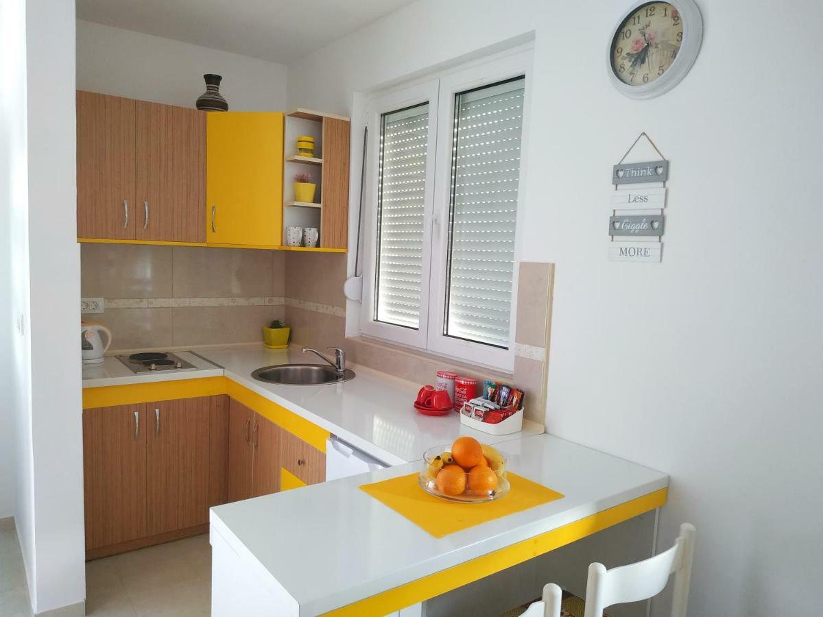 Apartments Gruda Cetinje Esterno foto